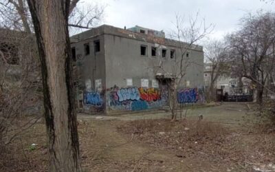 În locul Creșei nr.6 trebuie construită o altă creșă sau grădiniță. Parcarea din apropiere poate fi extinsă prin supraetajare